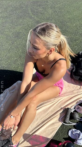 Full leaked Jolina ernst private onlyfans photo