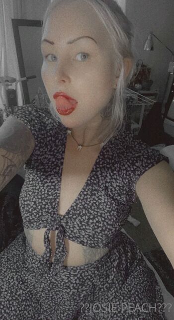 Full leaked Josie peach private onlyfans photo