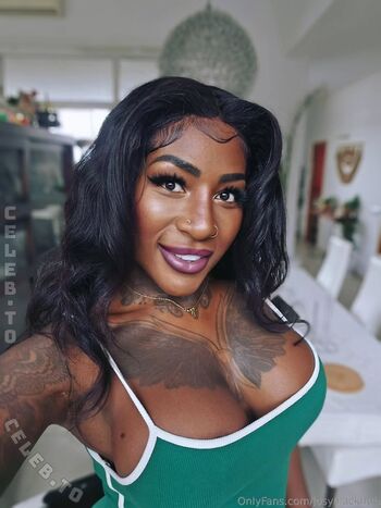 Josy Black