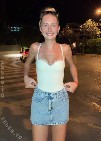 Full leaked Joulineaimiin private onlyfans photo