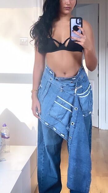 Full leaked Joy crookes private onlyfans photo