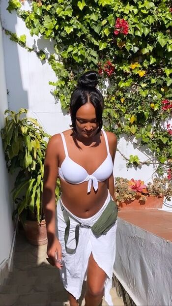 Full leaked Joy crookes private onlyfans photo
