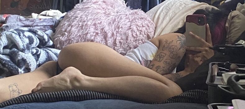 Full leaked Joybaiter private onlyfans photo