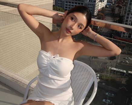 Full leaked Joyceliu mm private onlyfans photo