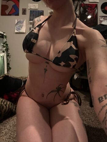 Full leaked Joyssie private onlyfans photo