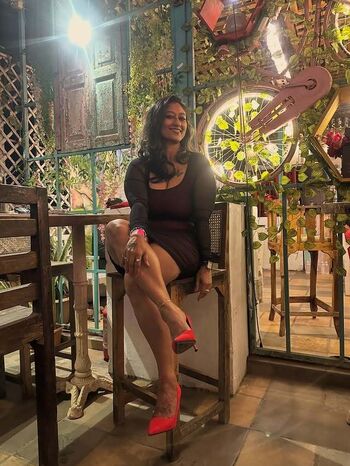 Full leaked Joyyogachakra private onlyfans photo