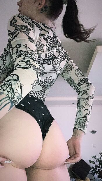 Full leaked Jssljlz private onlyfans photo