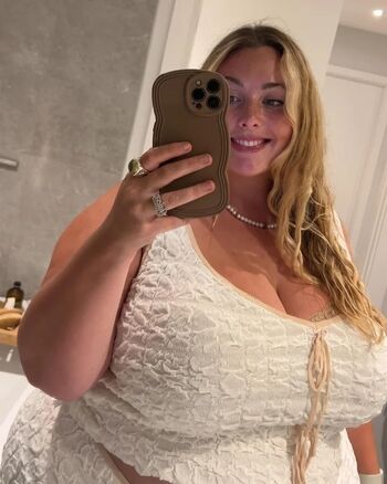 Full leaked Juiceefruitee private onlyfans photo