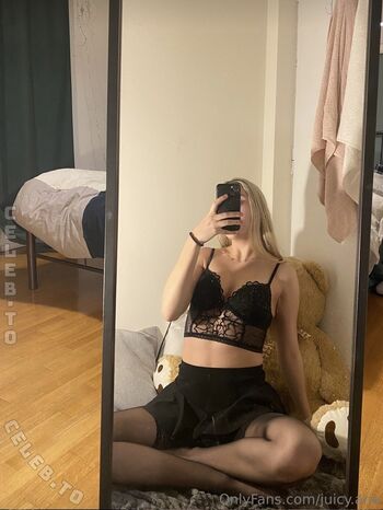 Full leaked Juicy aria private onlyfans photo