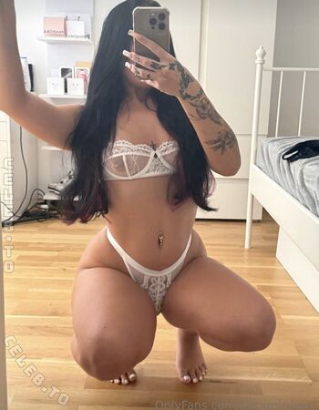 Full leaked Juicymiriyam private onlyfans photo