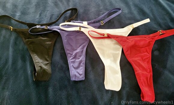 Full leaked Juicywheels private onlyfans photo