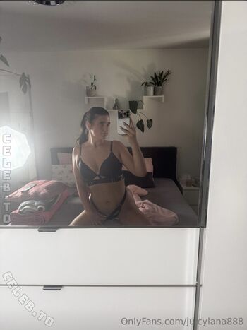 Juicyxlana