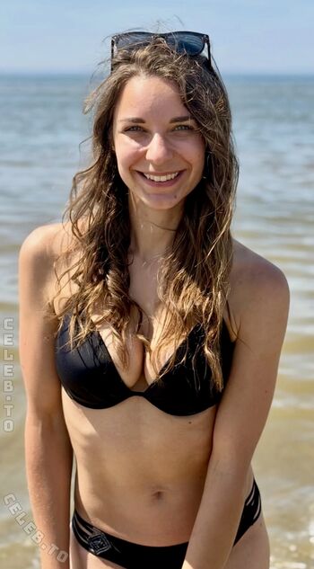 Full leaked Jule rombey private onlyfans photo