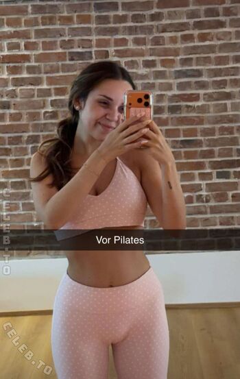 Full leaked Julesboringlife page private onlyfans photo