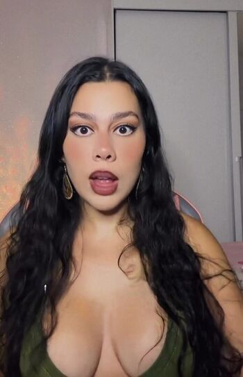 Full leaked Julia alvarenga private onlyfans photo