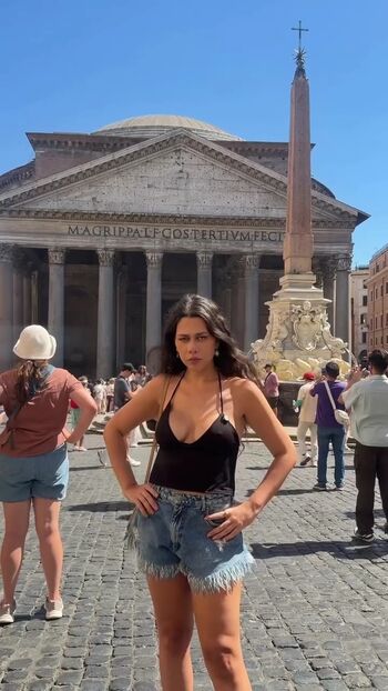 Full leaked Julia alvarenga private onlyfans photo