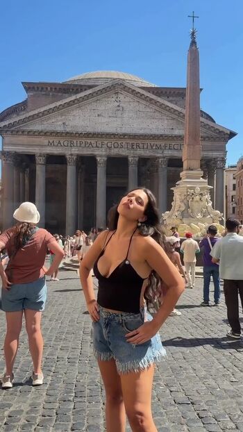 Full leaked Julia alvarenga private onlyfans photo