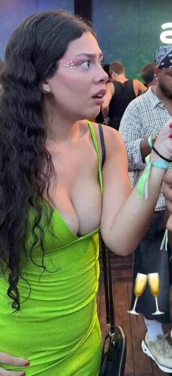 Full leaked Julia alvarengaa private onlyfans photo