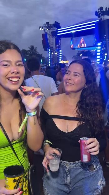 Full leaked Julia alvarengaa private onlyfans photo