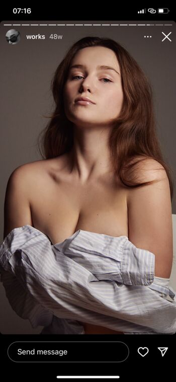 Full leaked Julia bangs private onlyfans photo