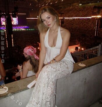 Full leaked Julia beautx private onlyfans photo