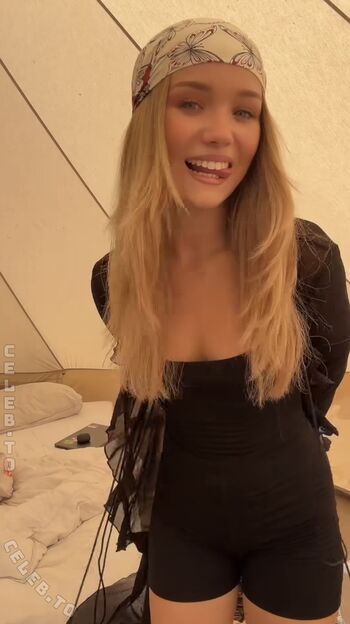 Full leaked Julia beautx page private onlyfans photo