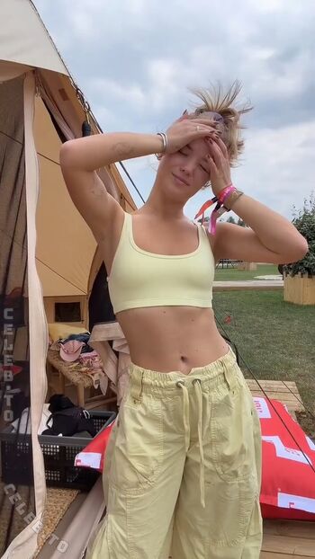 Full leaked Julia beautx page private onlyfans photo