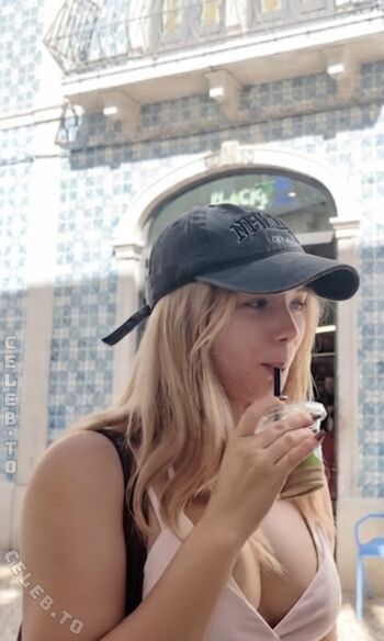 Full leaked Julia beautx private onlyfans photo