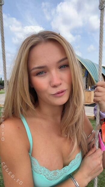 Julia Beautx