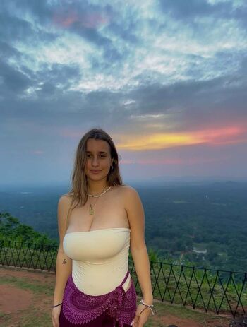 Full leaked Julia gomez private onlyfans photo