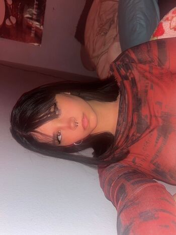 Full leaked Julia graham private onlyfans photo