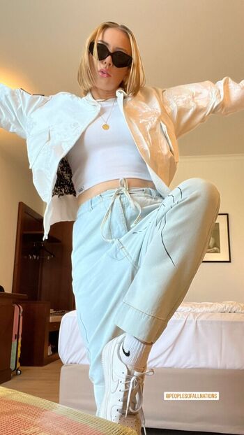 Full leaked Julia hardy private onlyfans photo