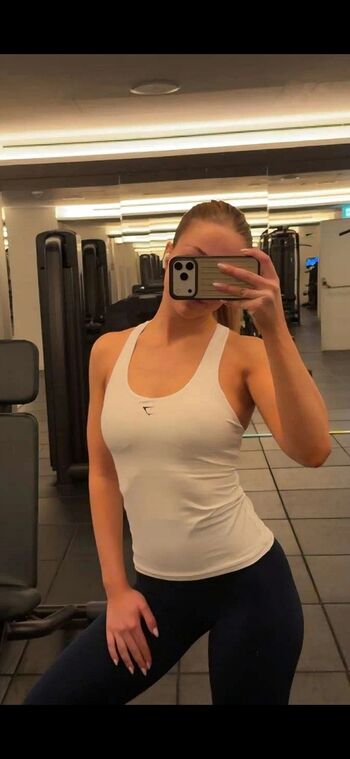 Full leaked Julia hhlrr private onlyfans photo