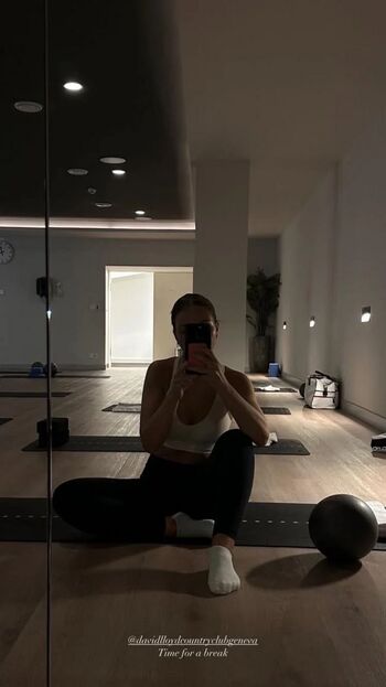 Full leaked Julia hhlrr private onlyfans photo