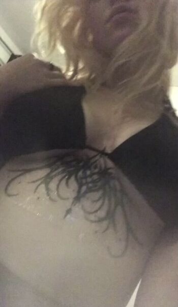 Full leaked Julia hinc private onlyfans photo