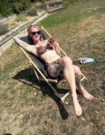 Full leaked Julia kern page private onlyfans photo