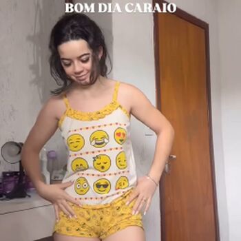 Full leaked Julia linhares private onlyfans photo