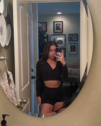 Full leaked Julia lozano private onlyfans photo