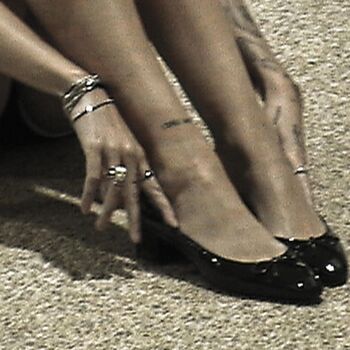 Full leaked Julia wolf private onlyfans photo