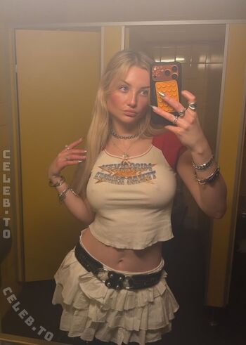 Full leaked Julia wulf page private onlyfans photo