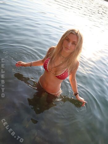 Full leaked Julia wulf page private onlyfans photo