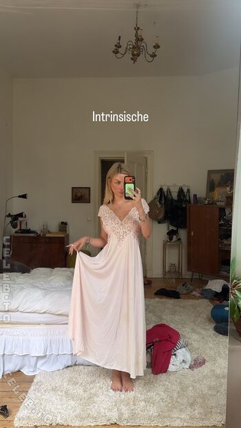 Full leaked Julia wulf page private onlyfans photo