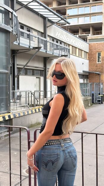 Full leaked Julia wulf private onlyfans photo