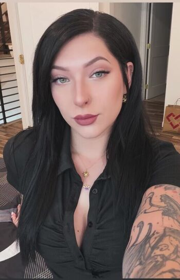 Full leaked Juliakins private onlyfans photo
