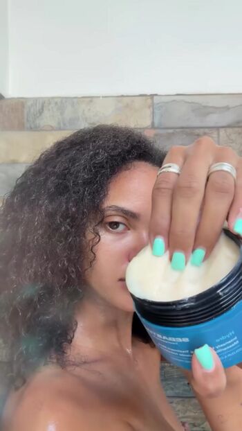 Full leaked Juliana nalu private onlyfans photo