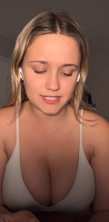 Full leaked Julianna elisee private onlyfans photo