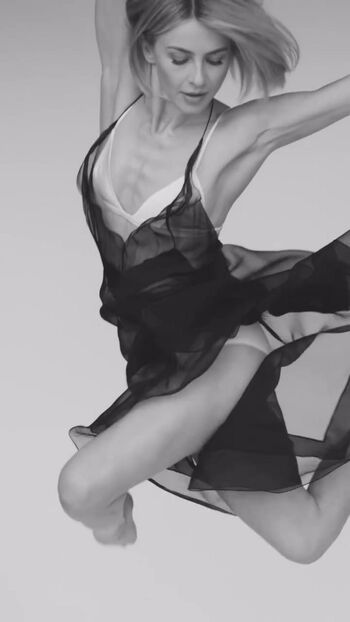Full leaked Julianne hough page private onlyfans photo