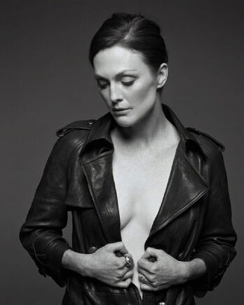 Full leaked Julianne moore private onlyfans photo