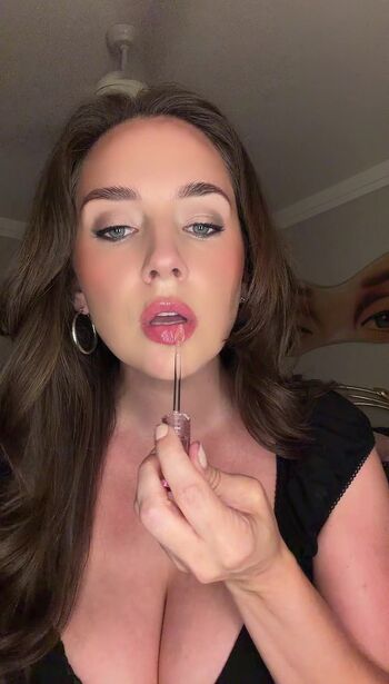 Full leaked Julie ofcharsky private onlyfans photo
