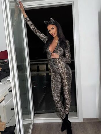 Full leaked Julie ricci page private onlyfans photo